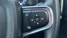 Volvo XC40 2.0 B4P Plus Dark 5dr Auto Petrol Estate